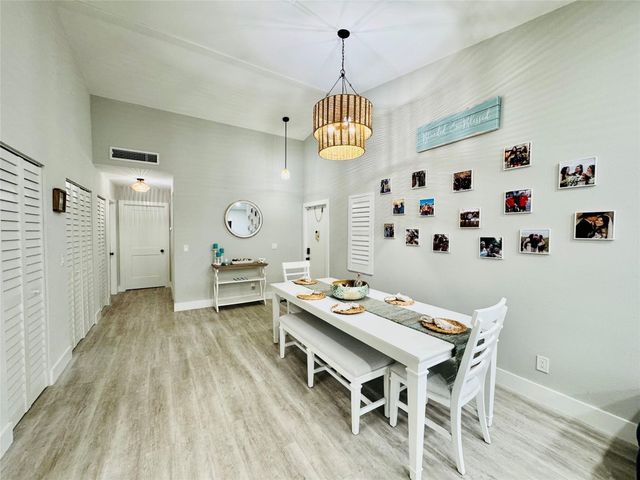 3216 S Lakeview Circle 5202, Fort Pierce, FL 34949