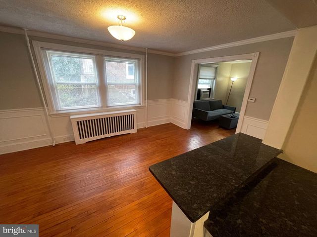 134 W 10TH AVE, Conshohocken, PA 19428