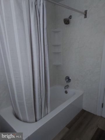 134 W 10TH AVE, Conshohocken, PA 19428