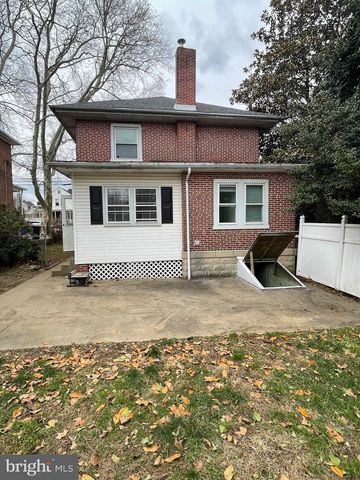 134 W 10TH AVE, Conshohocken, PA 19428