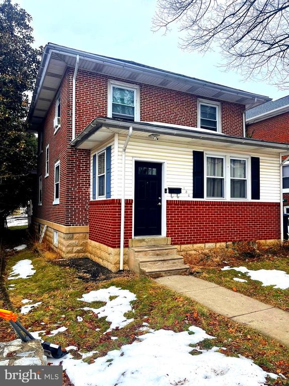 134 W 10TH AVE, Conshohocken, PA 19428