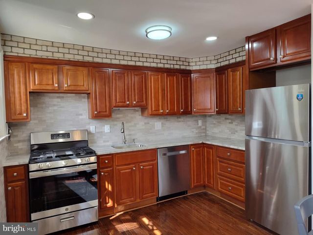 324 VALLEY VIEW RD, Springfield, PA 19064