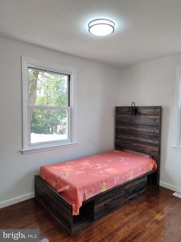 324 VALLEY VIEW RD, Springfield, PA 19064
