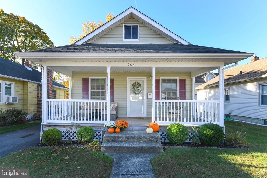 904 PRINCETON AVE, National Park, NJ 08063