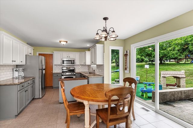 11111 Huron Drive, Spring Grove, IL 60081