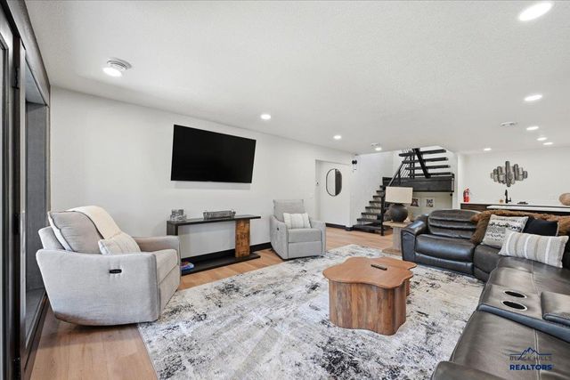 21385 TRAILSIDE RD, Lead, SD 57754