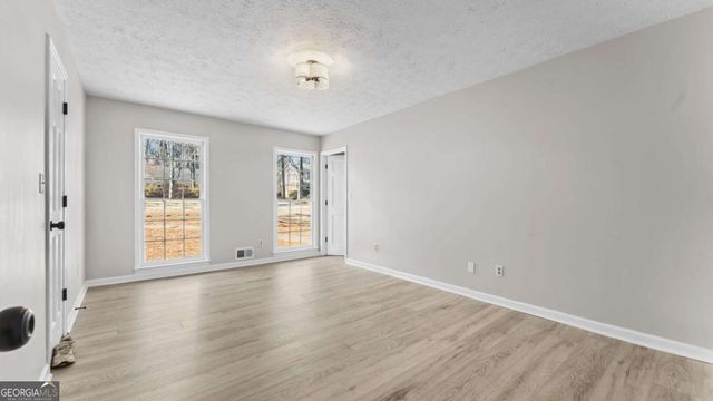 2302 Smokehouse Path, Lawrenceville, GA 30044