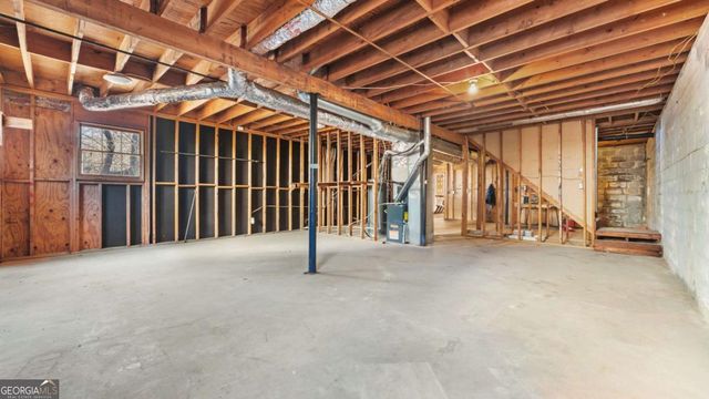 2302 Smokehouse Path, Lawrenceville, GA 30044