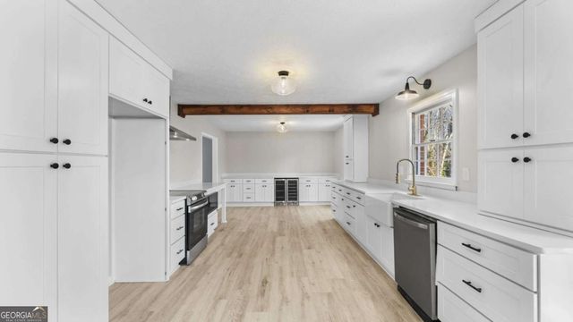 2302 Smokehouse Path, Lawrenceville, GA 30044