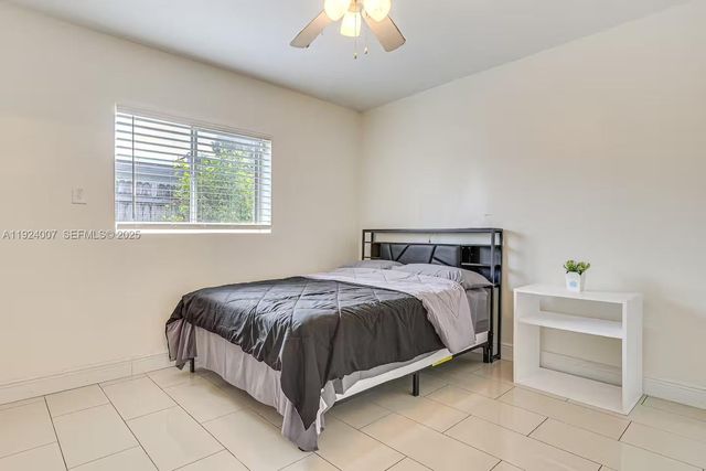 6950 SW 26th St, Miramar, FL 33023