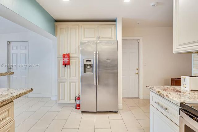 6950 SW 26th St, Miramar, FL 33023