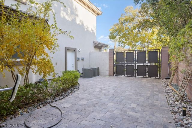 9624 Grand Isle Lane, Las Vegas, NV 89144