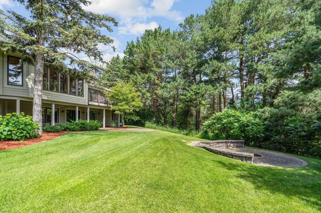 6030 Quantico Lane N, Plymouth, MN 55446