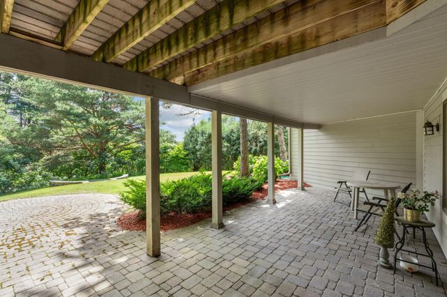6030 Quantico Lane N, Plymouth, MN 55446