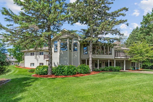 6030 Quantico Lane N, Plymouth, MN 55446