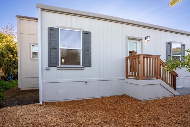 4300 Soquel Dr., Soquel, CA 95073