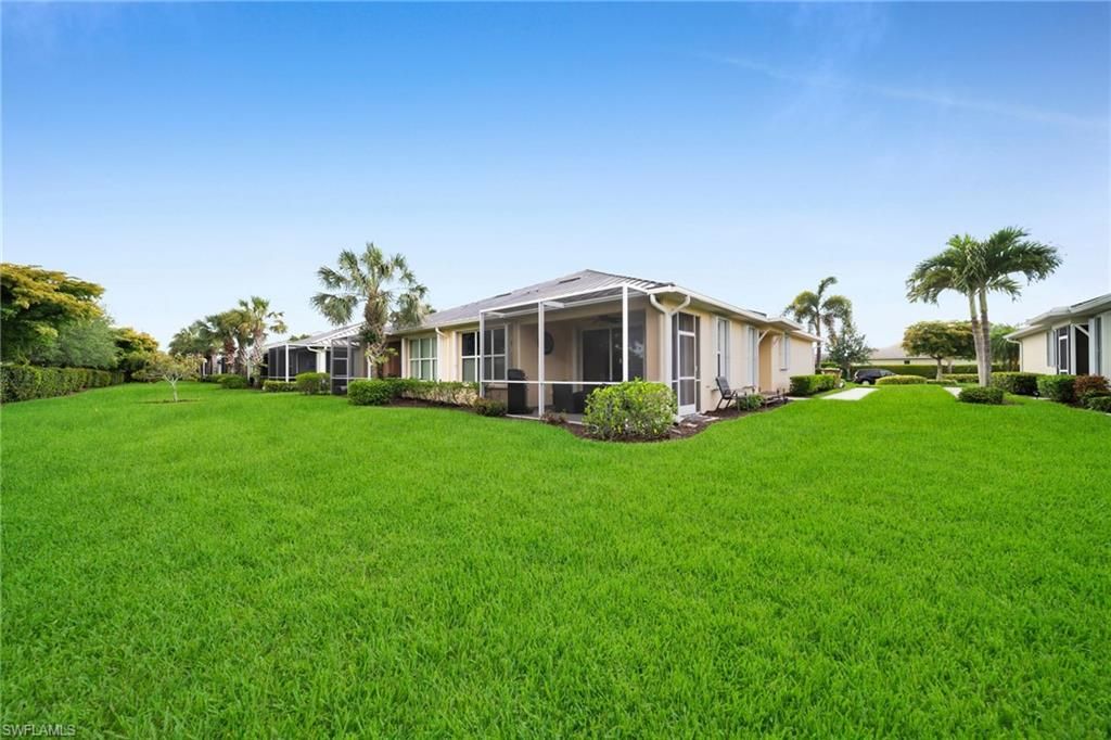 Image 26 of property listing at 1309 Pamplico CT, Cape Coral, FL 33991