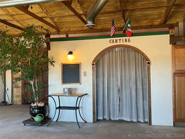 20181 Ferguson Road, Okmulgee, OK 74447