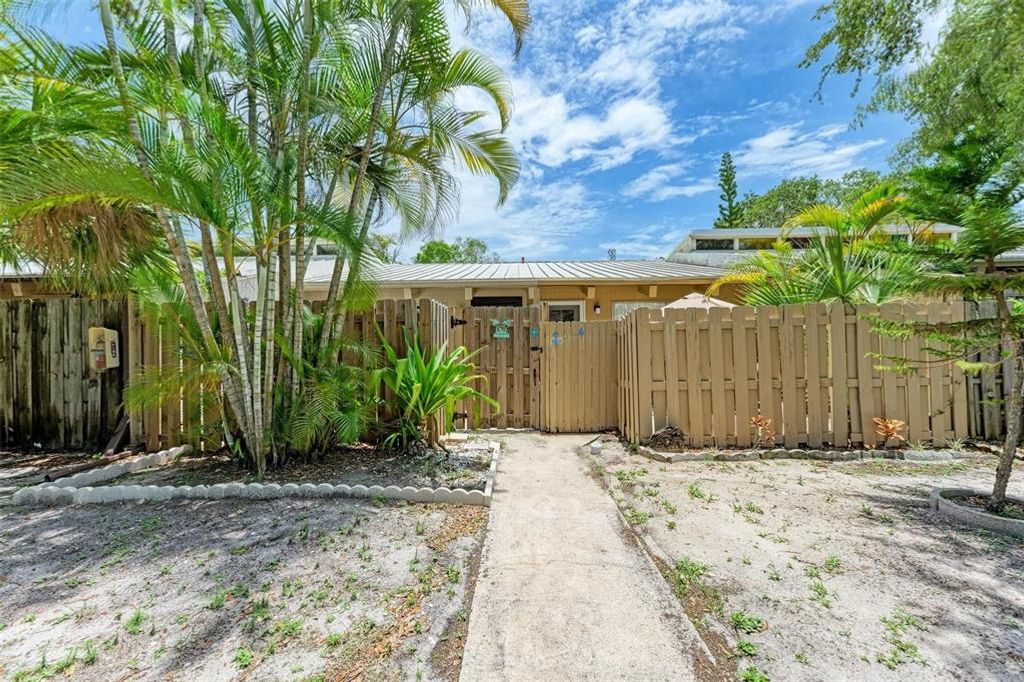 500 N JEFFERSON AVENUE C3, Sarasota, FL 34237
