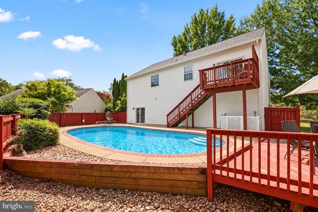 9402 LUKE DR, Manassas Park, VA 20111