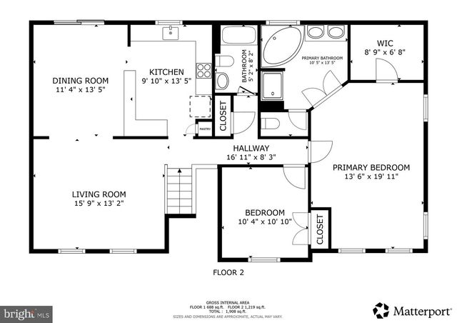 9402 LUKE DR, Manassas Park, VA 20111