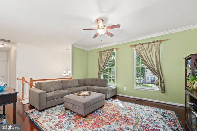 9402 LUKE DR, Manassas Park, VA 20111