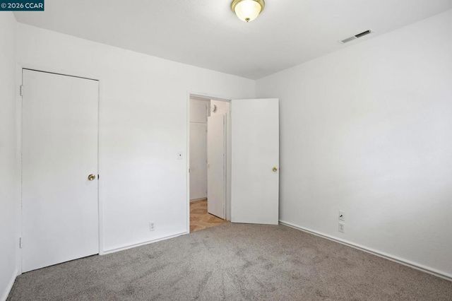 1370 Vine Ave, Martinez, CA 94553