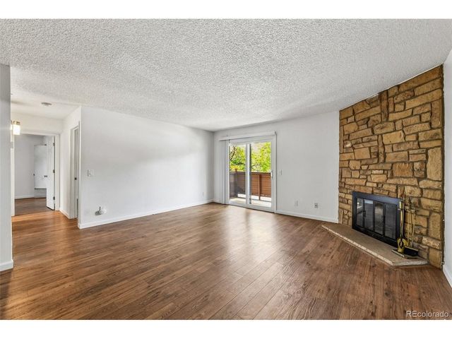 205 Wright St 204, Lakewood, CO 80228