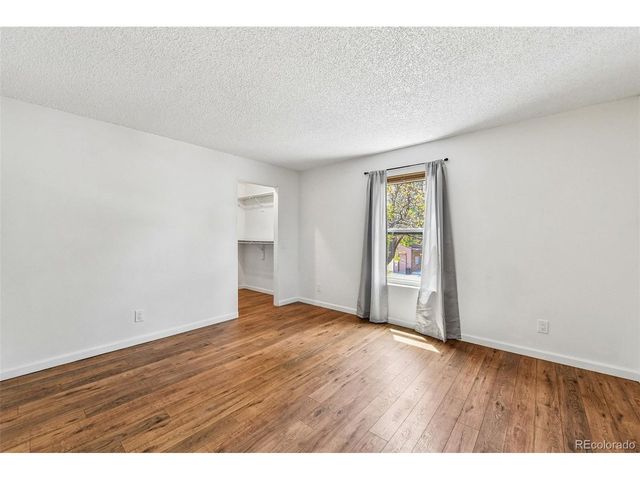 205 Wright St 204, Lakewood, CO 80228