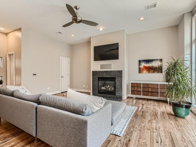 1112 Columbus Street B, Houston, TX 77019