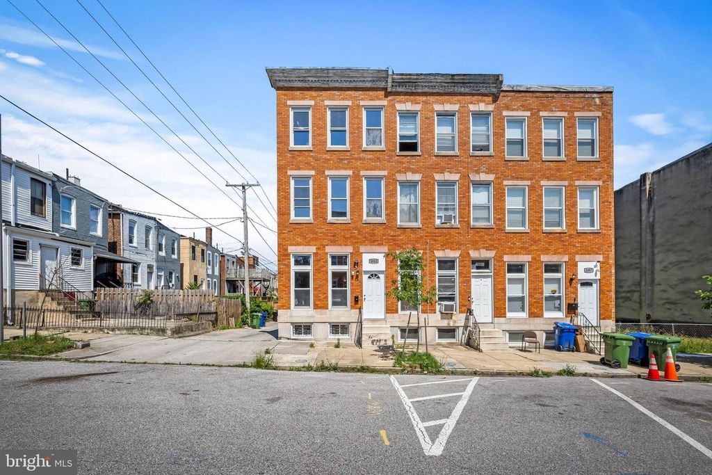 2011 BOONE ST, Baltimore, MD 21218