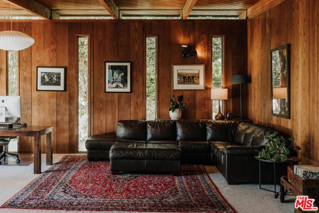 630 Hightree Road, Santa Monica, CA 90402