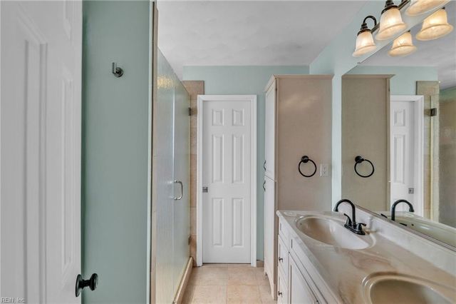 3004 Beech Grove LN, Suffolk, VA 23435