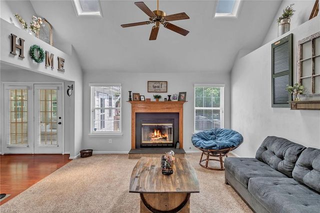 3004 Beech Grove LN, Suffolk, VA 23435