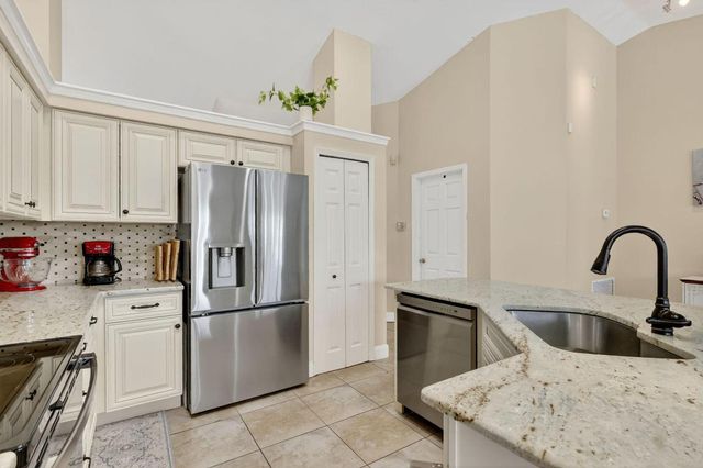 2631 SW Fair Isle Road, Port St. Lucie, Port St Lucie, FL 34987