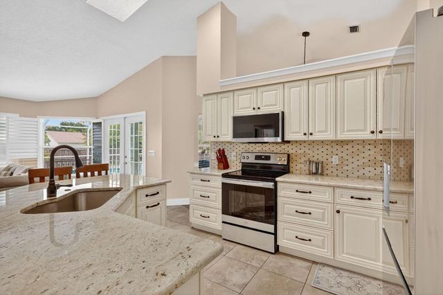 2631 SW Fair Isle Road, Port St. Lucie, Port St Lucie, FL 34987