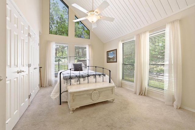 325 Lakewood Lane, Pottsboro, TX 75076