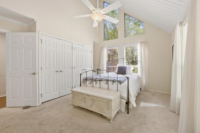 325 Lakewood Lane, Pottsboro, TX 75076