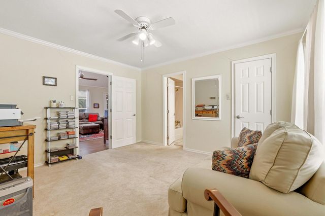 325 Lakewood Lane, Pottsboro, TX 75076