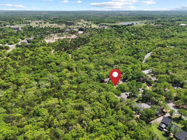 325 Lakewood Lane, Pottsboro, TX 75076