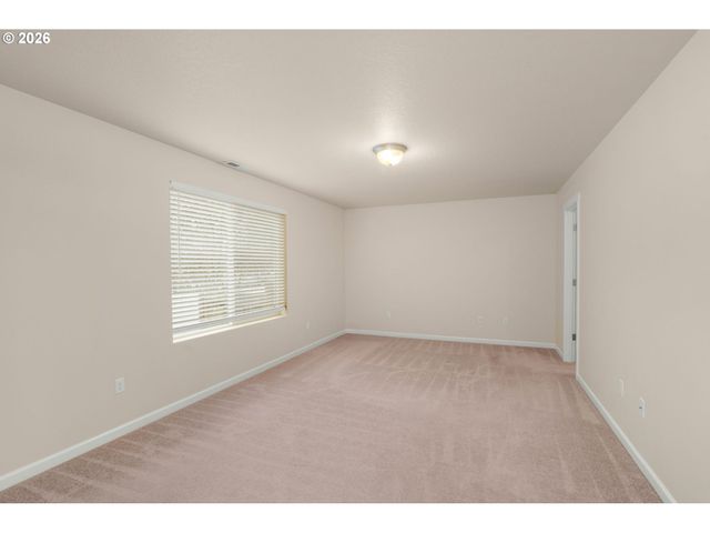 31250 Nw COMMERCIAL St, North Plains, OR 97133