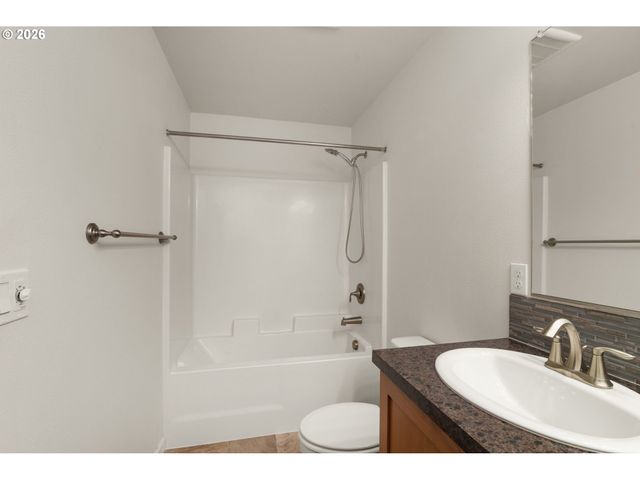 31250 Nw COMMERCIAL St, North Plains, OR 97133