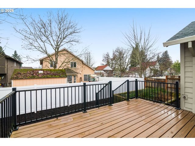 31250 Nw COMMERCIAL St, North Plains, OR 97133