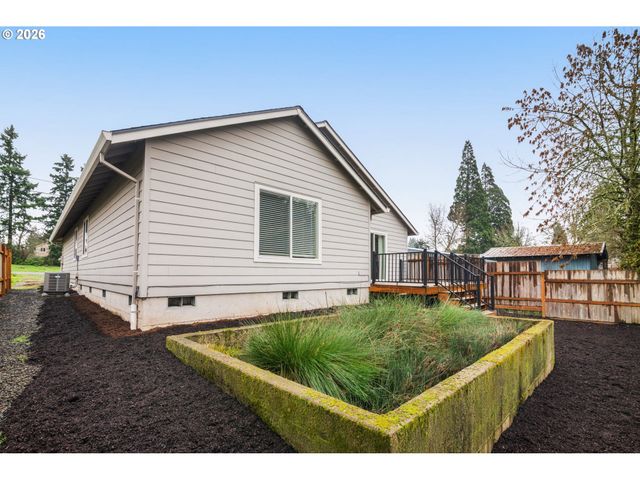 31250 Nw COMMERCIAL St, North Plains, OR 97133