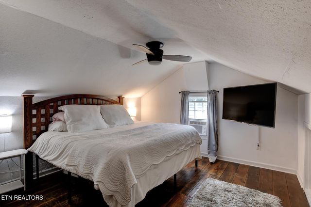167 S College St, Madisonville, TN 37354