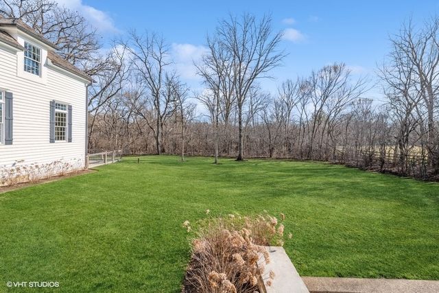 383 County Line Road, Barrington Hills, IL 60010