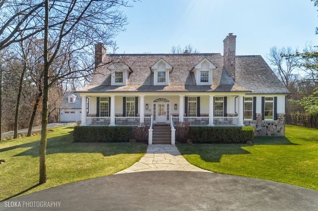 383 County Line Road, Barrington Hills, IL 60010