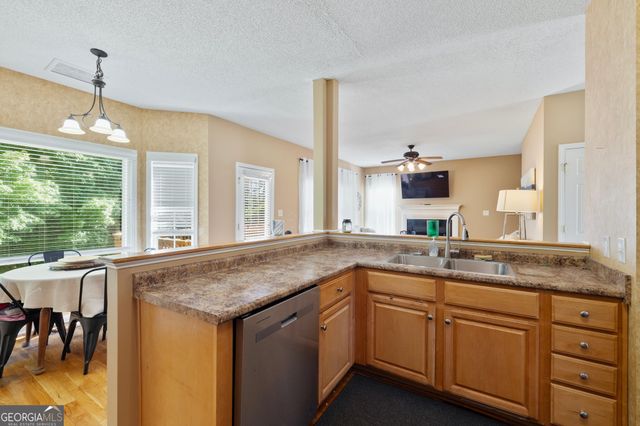 177 Masters Cove, Macon, GA 31211