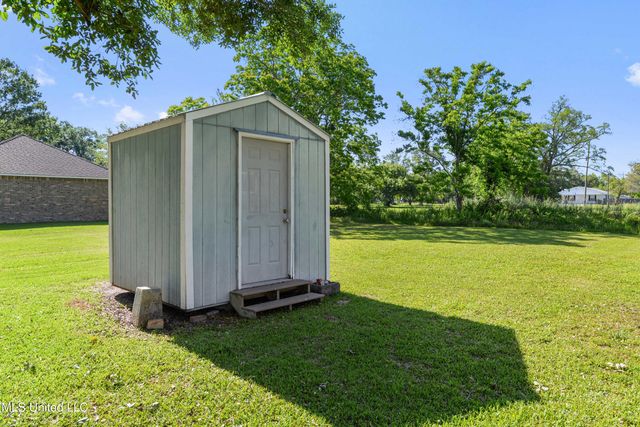 9506 Fournier Avenue, D'iberville, MS 39540