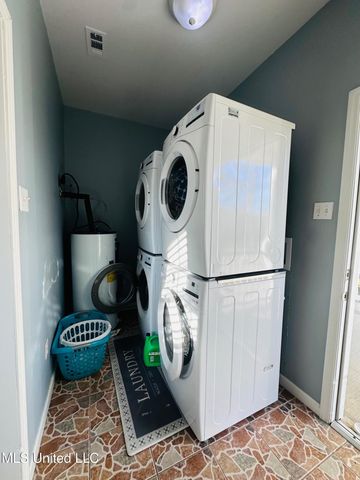 9506 Fournier Avenue, D'iberville, MS 39540